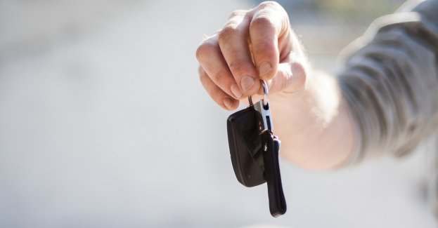 Zatrzymano 29-latka, który włamywał się do samochodów