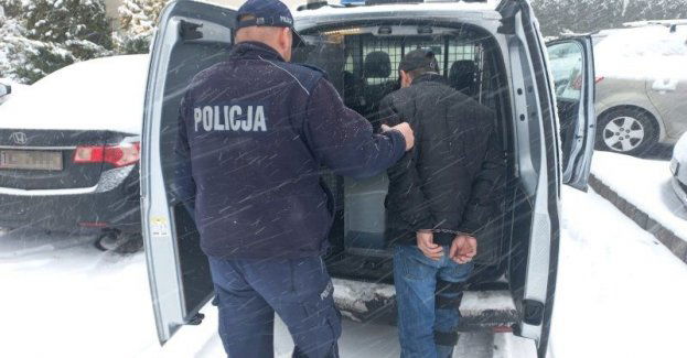 Poszukiwani trafili do zakładu karnego