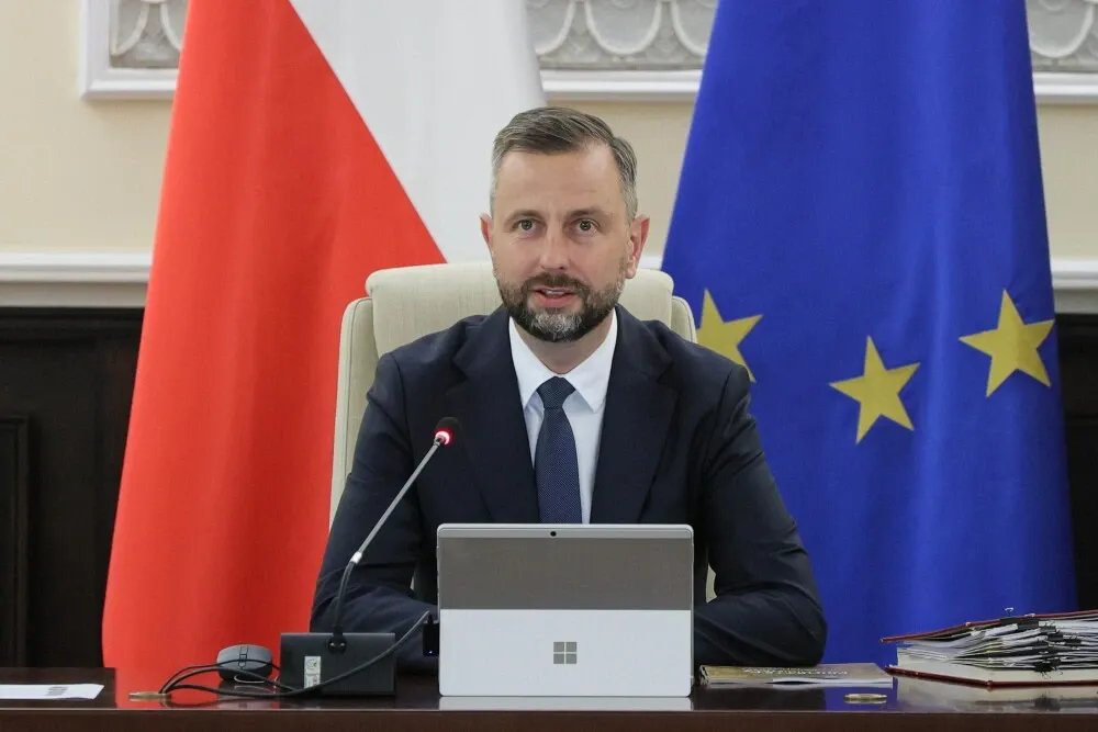 zdjęcie: Szef MON: doszło do kolejnego przechwycenia rosyjskiego samolotu rozpoznawczego nad Bałtykiem / Warszawa, 04.08.2026. Wicepremier, szef MON Władysław Kosiniak-Kamysz na posiedzeniu rządu w KPRM w Warszawie, 4 bm. Rząd zajmie się m.in. m.in. projektem ustawy o środkach ograniczających, czyli o sankcjach międzynarodowych. (sko) PAP/Paweł Supernak