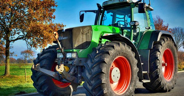 Zablokowana droga krajowa nr 79 w Sulisławicach