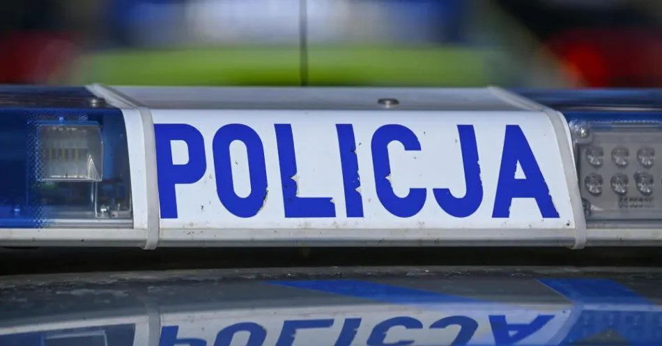 zdjęcie: Rzeczniczka MSWiA o ataku obywatela Ukrainy na kobietę: został zatrzymany od razu po ataku / Przemyśl, 23.03.2026. Policyjny radiowóz podczas wizyty prezydenta Węgier Tamasa Sulyoka i prezydenta RP Karola Nawrockiego w Przemyślu w ramach obchodów Dnia Przyjaźni Polsko-Węgierskiej, 23 bm. (dd/ibor) PAP/Darek Delmanowicz