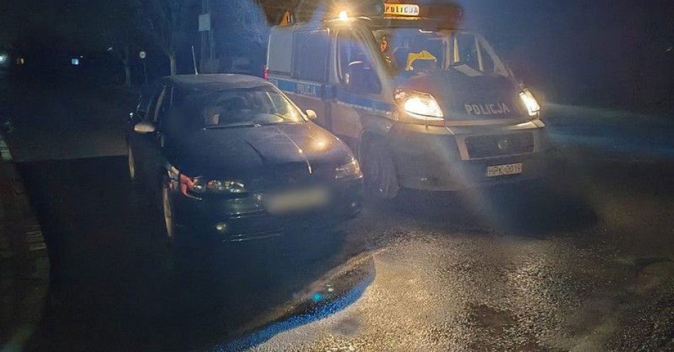 zdjęcie: Pościg w Dukli: kierowca z zakazem i amfetaminą zatrzymany / fot. KMP w Krośnie