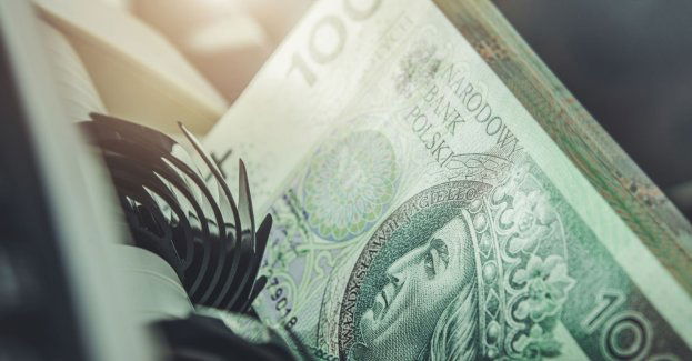 34-latka straciła ponad 100 tys. zł na fałszywych inwestycjach