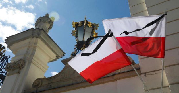 O północy zakończyła się żałoba narodowa w związku z pogrzebem papieża Franciszka