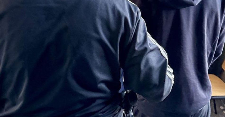 zdjęcie: Zatrzymani po kradzieżach rowerów. Jeden ukrył się w szafie / fot. KMP w Gdańsku