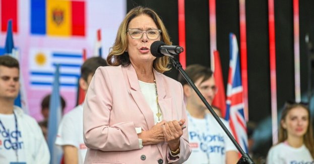Chcę powołać w Senacie zespół, który pomoże Polonii w powrocie do kraju