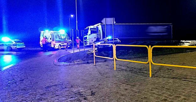 Mówił, że miał problem z nogami. Okazało się, że spowodowane jest to wcześniej spożytym alkoholem. Kierujący Tir-em miał prawie 2,5 promila alkoholu w