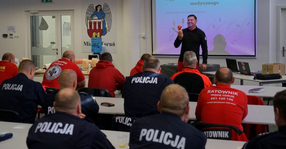 zdjęcie: Ćwiczenia na Wiśle i Drwęcy policja i ratownicy w akcji / fot. KWP w Bydgoszczy