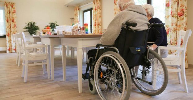 Osoby z niepełnosprawnościami w chwili zagrożenia są w 100 proc. zależne od innych; film "Wyjście awaryjne" może pomóc uratować im życie