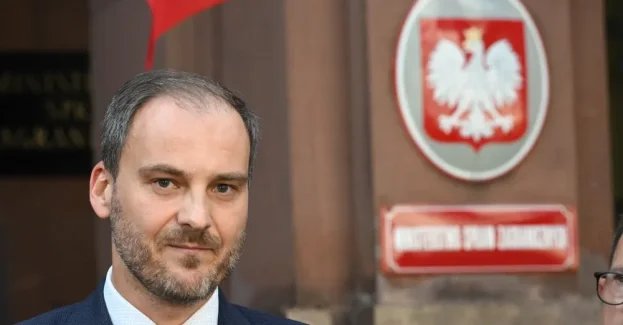 Rzecznik MSZ do Zacharowej: zamiast szukać winnych w Warszawie, czas spojrzeć na Moskwę
