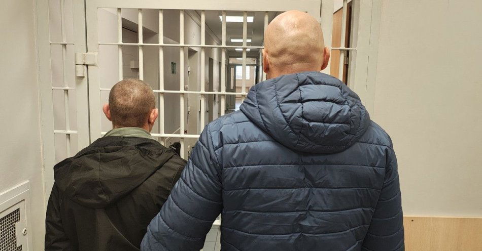 zdjęcie: Areszt za próbę wymuszenia wycofania zeznań / fot. KPP w Zgierzu