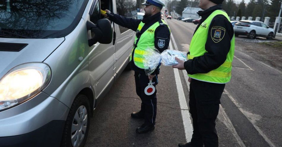 zdjęcie: Trzeźwy poranek w Jarosławiu: policja skontrolowała 1542 kierowców / fot. KPP w Jarosławiu Fot. UM Jarosław