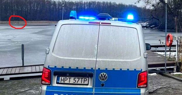 Łowił ryby na lodzie podczas odwilży. O niebezpiecznej sytuacji policjantów poinformował odpowiedzialny świadek