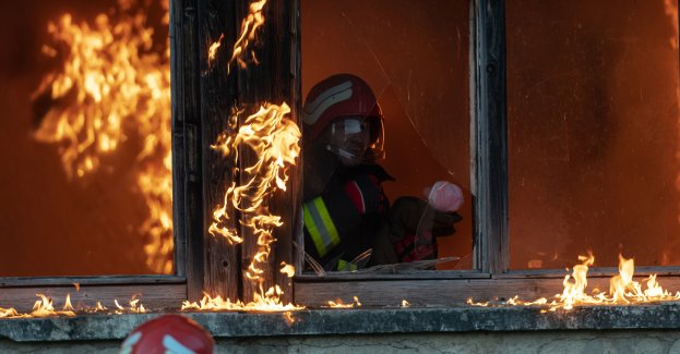 Mężczyzna poszkodowany w wybuchu gazu trafił do szpitala (aktl. 2)