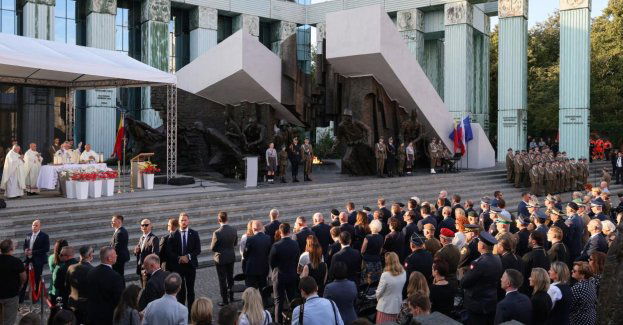 W przeddzień 80. rocznicy wybuchu Powstania Warszawskiego uczczono pamięć zrywu