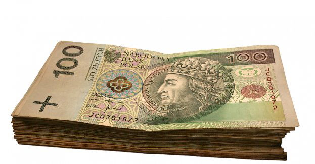 56-latka straciła blisko 200 tys. zł; uwierzyła w policyjną akcję przeciw oszustom