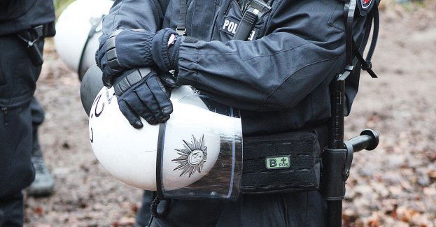 Policja zatrzymała kolejnych tzw. kurierów nielegalnych migrantów