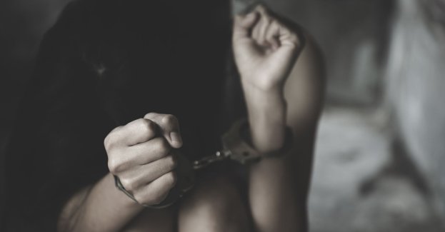 Zarzut usiłowania zabójstwa ze szczególnym okrucieństwem dla matki 14-letniego chłopca