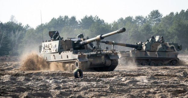 Szef MON: wojsko ma już ponad 200 armatohaubic K9