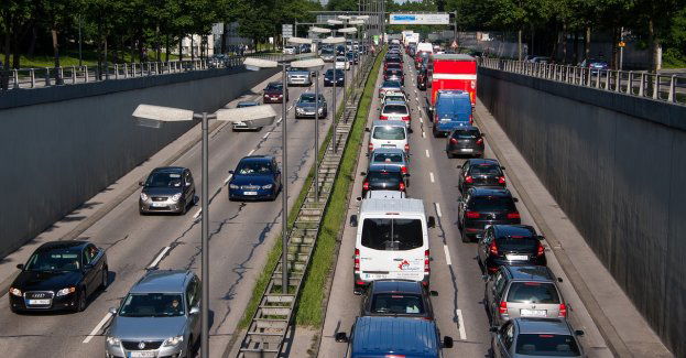 Utrudnienia na drodze krajowej nr 45 w Bierdzanach