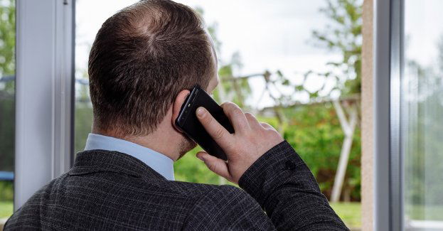 Dwie bydgoszczanki ofiarami oszustów. Apel do seniorów i ich rodzin