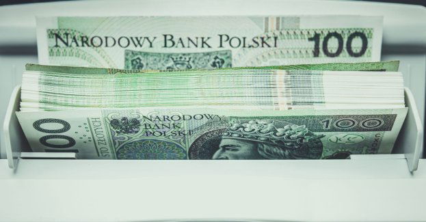 Skazania ws. osób odgrywających rolę tzw. słupów w oszustwach "na policjanta"