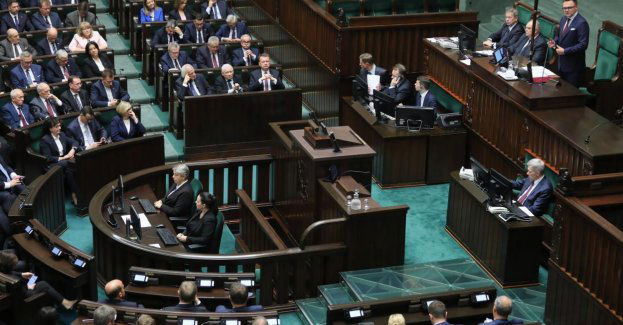 Wielichowska (KO), Niedziela (KO), Czarzasty (Nowa Lewica), Zgorzelski (Trzecia Droga) oraz Bosak (Konfederacja) wicemarszałkami Izby