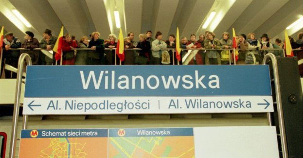 30 lat temu ruszyła I linia metra w Warszawie
