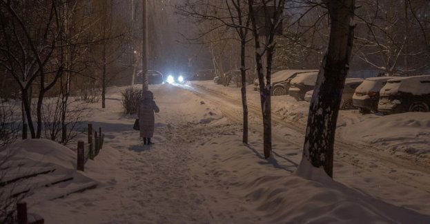 W nocy mroźno na wschodzie i tam opady śniegu