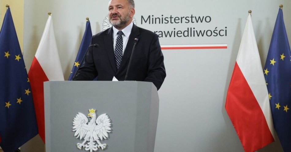 zdjęcie: Żurek: polskie władze ustalają, kto ubiegał się o azyl na Węgrzech / Warszawa, 31.07.2025. Minister sprawiedliwości Waldemar Żurek na konferencji prasowej w Ministerstwie Sprawiedliwości w Warszawie, 31 bm. (ad) PAP/Albert Zawada