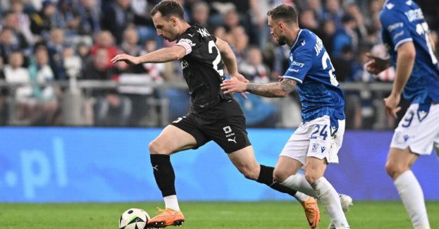Ekstraklasa piłkarska - Lech dogonił lidera, wpadka mistrza