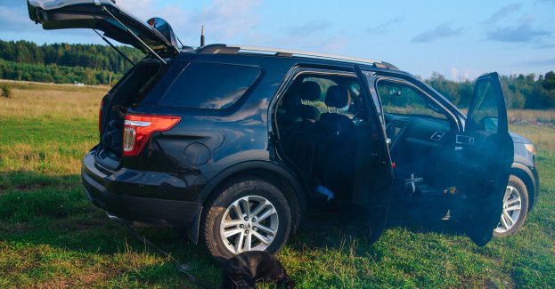 Kradli żeliwne kratki odpływowe i wpadli na gorącym uczynku