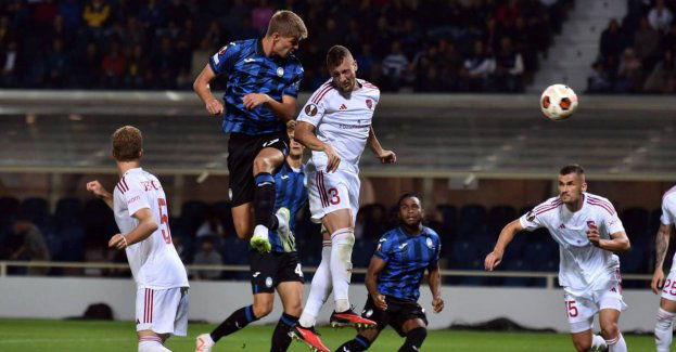 Piłkarze Rakowa Częstochowa przegrali w Bergamo z Atalantą 0:2