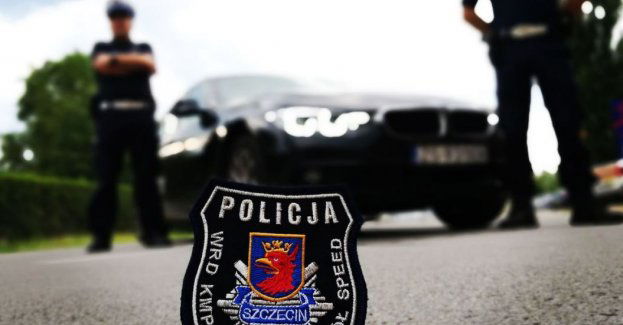 Przekroczył prędkość, był pod wpływem narkotyków i przez korzystanie z telefonu doprowadził do uszkodzenia opony. Dalej nie pojedzie.