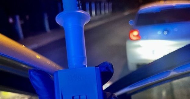 27-latek kierował pod wpływem narkotyków i posiadał przy sobie niewielką ilość marihuany