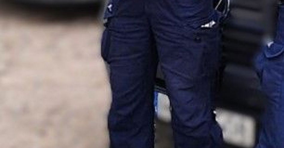 zdjęcie: Błyskawiczna interwencja policji w Kościerzynie uratowała życie / fot. KPP w Kościerzynie