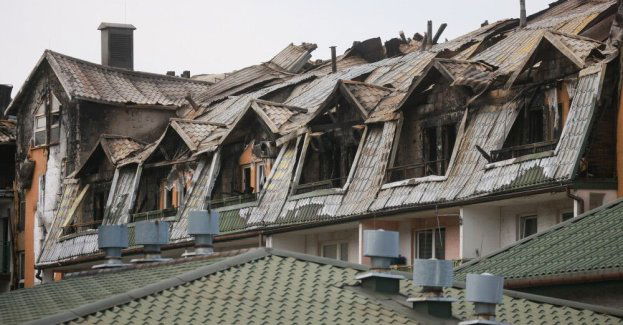 Wojewoda przekazał 1,6 mln zł na pomoc doraźną dla pogorzelców w Ząbkach; przyjmowane są wnioski
