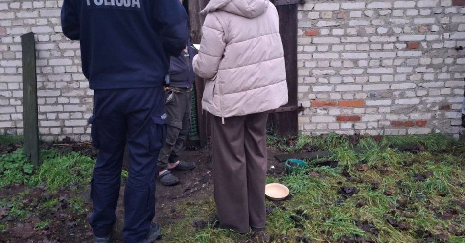 zdjęcie: Policjanci i CUS kontrolują miejsca pobytu bezdomnych / fot. KPP w Nakle nad Notecią