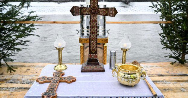 Kościół prawosławny obchodzi Święto Chrztu Pańskiego; duchowni święcą wodę