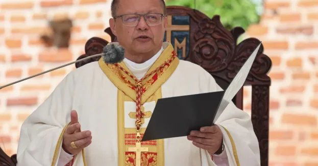 Kard. Ryś: ważne, by patrzeć z pozycji „maluczkich”, a nie władzy i siły