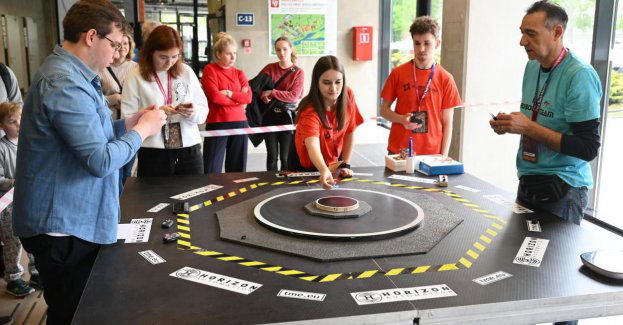 Na Politechnice Wrocławskiej zorganizowano zawody robotów