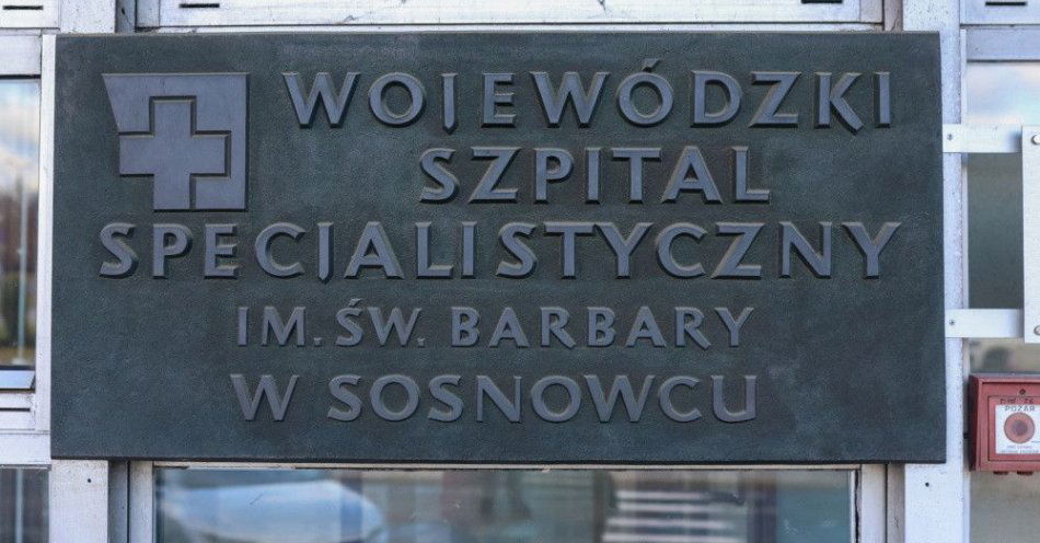 zdjęcie: Szpital św. Barbary w Sosnowcu jednym z liderów transplantacji rogówki w Polsce / Sosnowiec, 27.12.2022. Wojewódzki Szpital Specjalistyczny nr 5 im. św. Barbary w Sosnowcu gdzie, 27 bm. został przekazany nowy sprzęt do pracowni angiografii. (aldg) PAP/Zbigniew Meissner