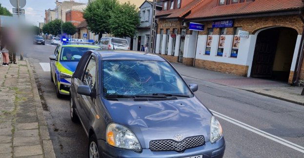 Kolizja z rowerzystką na przejściu dla pieszych