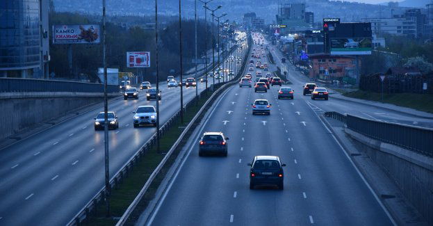 A4 przejezdna po wypadku, ale wciąż zakorkowana (aktl.)