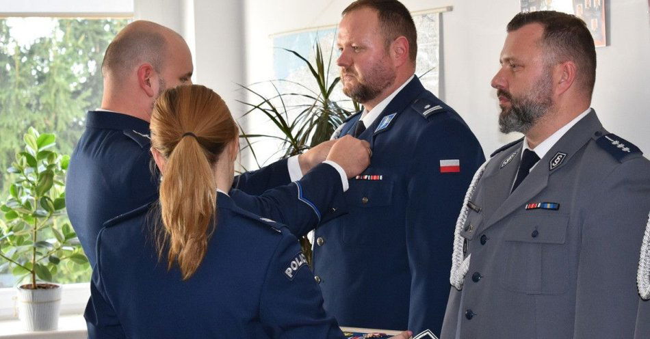 zdjęcie: Wągrowiec: święto Niepodległości i awanse w policji / fot. KPP Wągrowiec