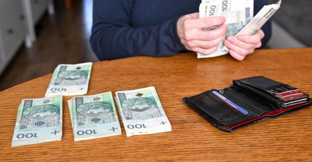 Branża handlowa najbardziej zadłużonym sektorem z 2,34 mld zł przeterminowanych zobowiązań