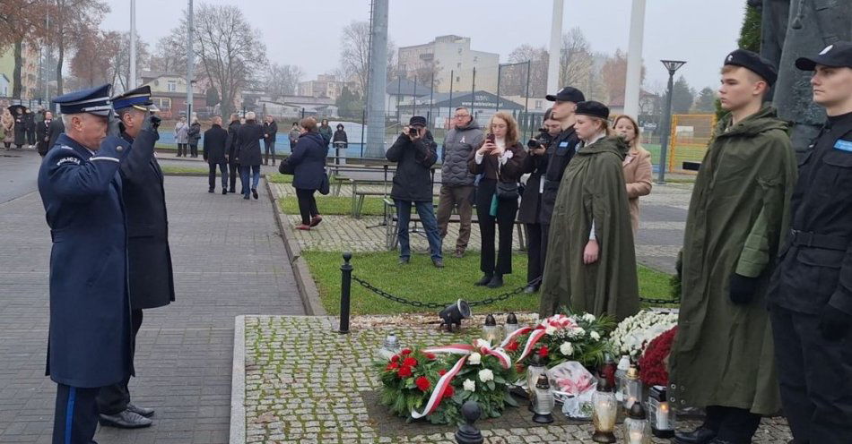 zdjęcie: Sierpc świętował 107 rocznicę odzyskania niepodległości / fot. KPP w Sierpcu