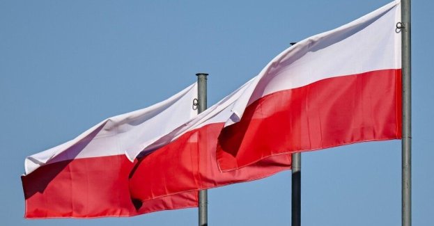 Zarzuty wobec 40-latka podejrzanego o zniszczenie polskich flag na terenie Westerplatte