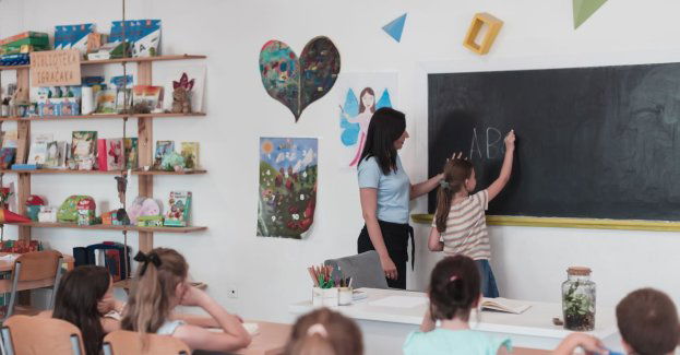 Podstawa programowa nie powinna być układana w resorcie, ale w Instytucie Badań Edukacyjnych