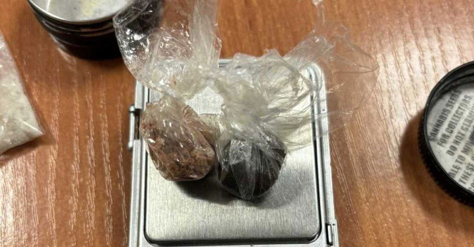 zdjęcie: Mężczyzna z powiatu piskiego zatrzymany z narkotykami / fot. KPP Kolno